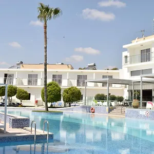 Fedrania Gardens 2*, Айя-Напа Кипр